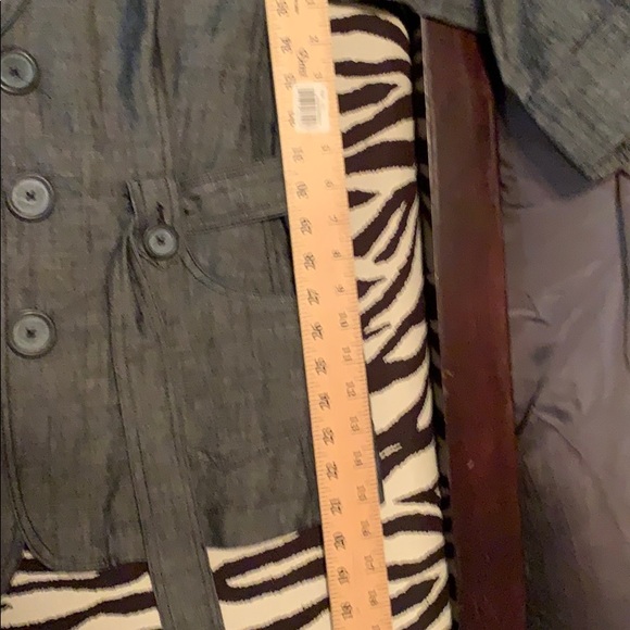 Grey Jacket - Picture 6 of 8